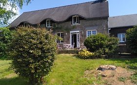 La Mancelliere De Montjoie Chambres D'Hotes Et Gites